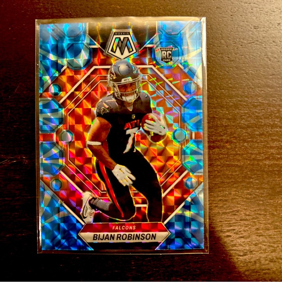 2023 Panini Mosaic Football Bijan Robinson Blue Mosaic Rookie card. 🔥🔥🔥 - Picture 1 of 2